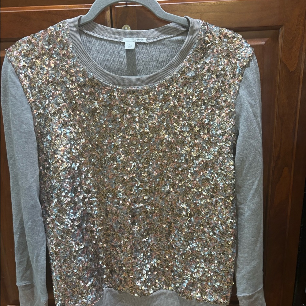Sequin crew neck sweater Med Petite